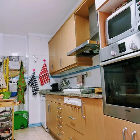 Apartament Damia Estela شقة