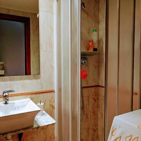 Apartament Damia Estela شقة *